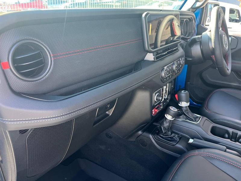 2025 Jeep Wrangler Unlimited Rubicon Auto 4x4 MY25 Photo 19