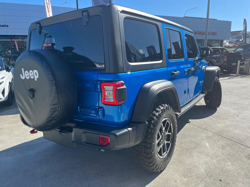 2025 Jeep Wrangler Unlimited Rubicon Auto 4x4 MY25 Photo 5