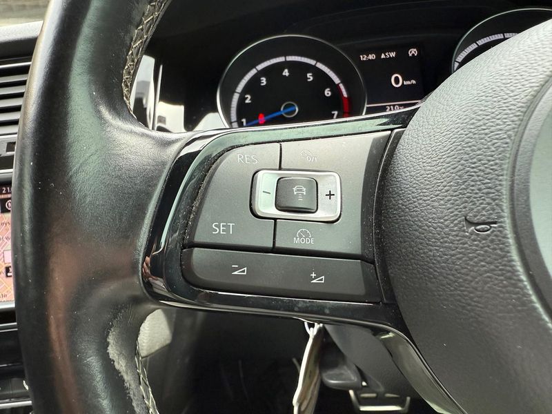 2016 Volkswagen Golf R 7 Auto 4MOTION MY16 Photo 19